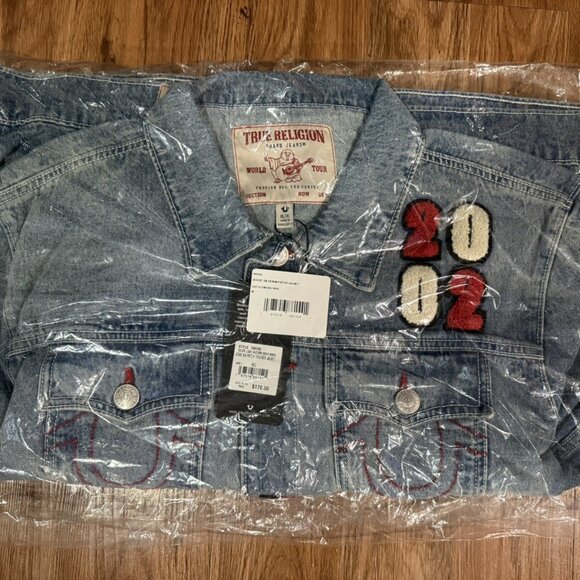 True Religion Jessie Patch Denim Jacket Light Autumn Walk Wash Size XL BNWT - Picture 6 of 6